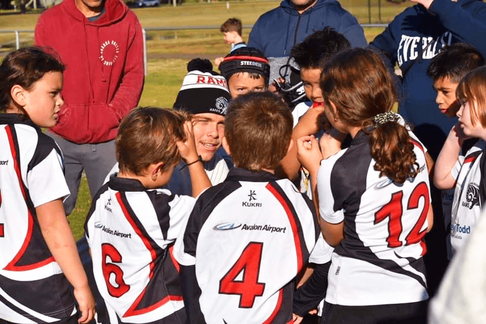 Brodie Haugh coaching the Geelong Rugby Club Under 8s